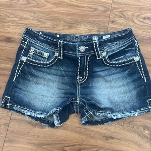 Miss Me Shorts— LIKE NEW!!!